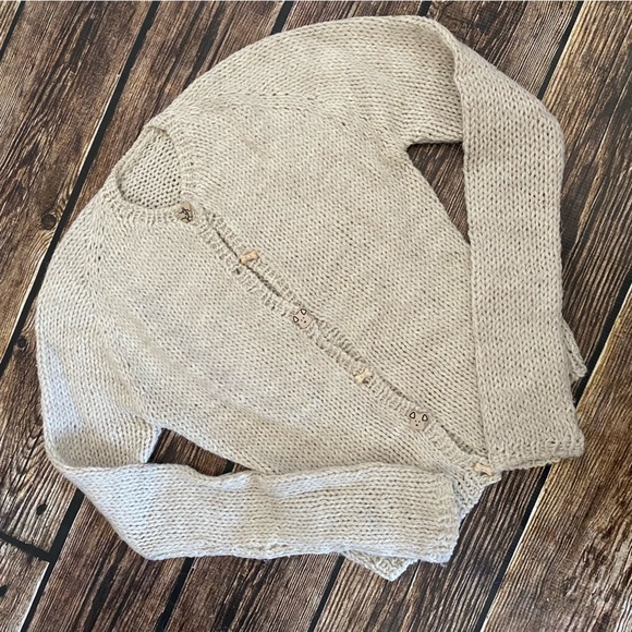 Hand knit Sweater Bundle - One of a kind! - Picture 16 of 16